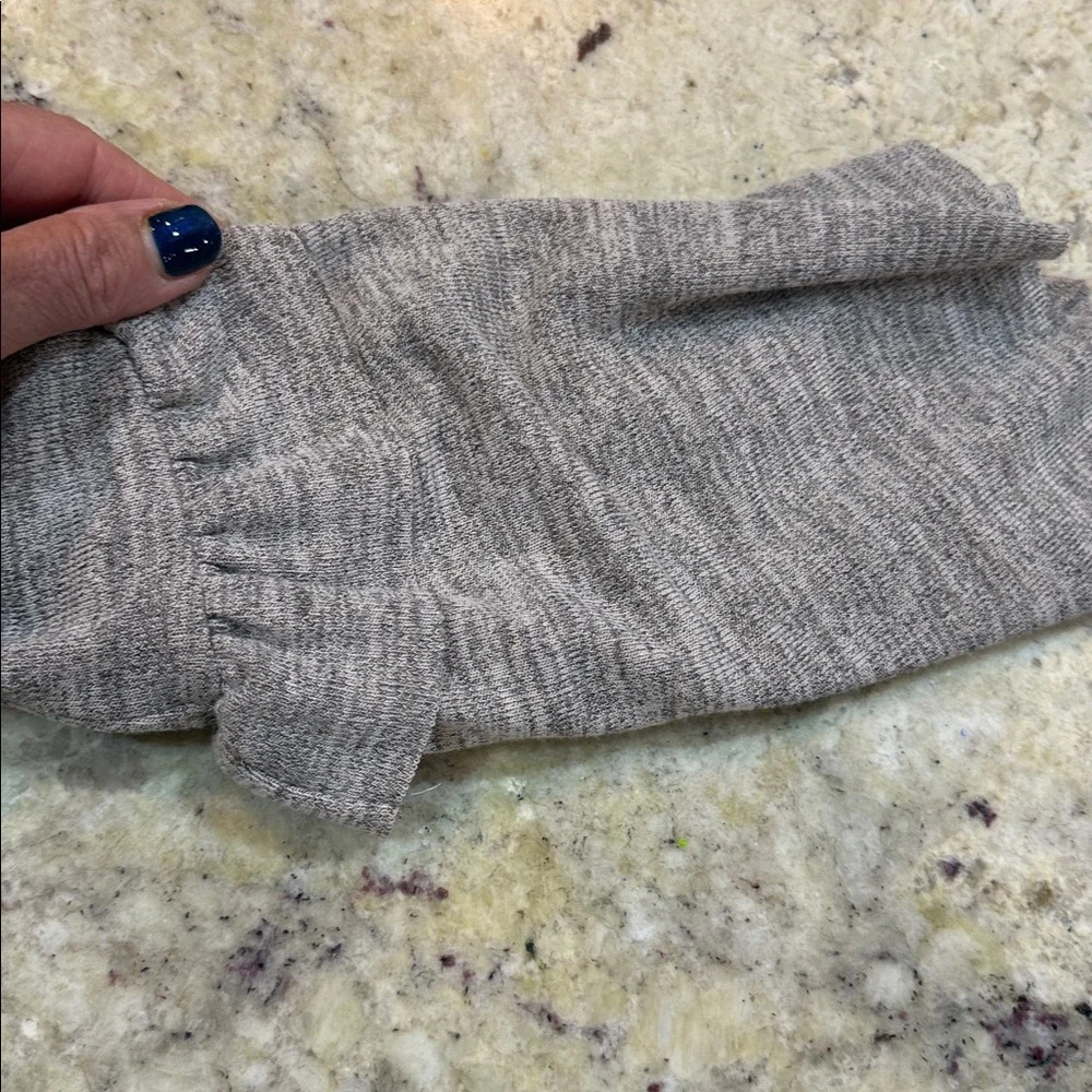 Easel Women’s Boho heathered ruffle sleeve/hem  sweater tunic Taupe Size Small - Picture 5 of 9